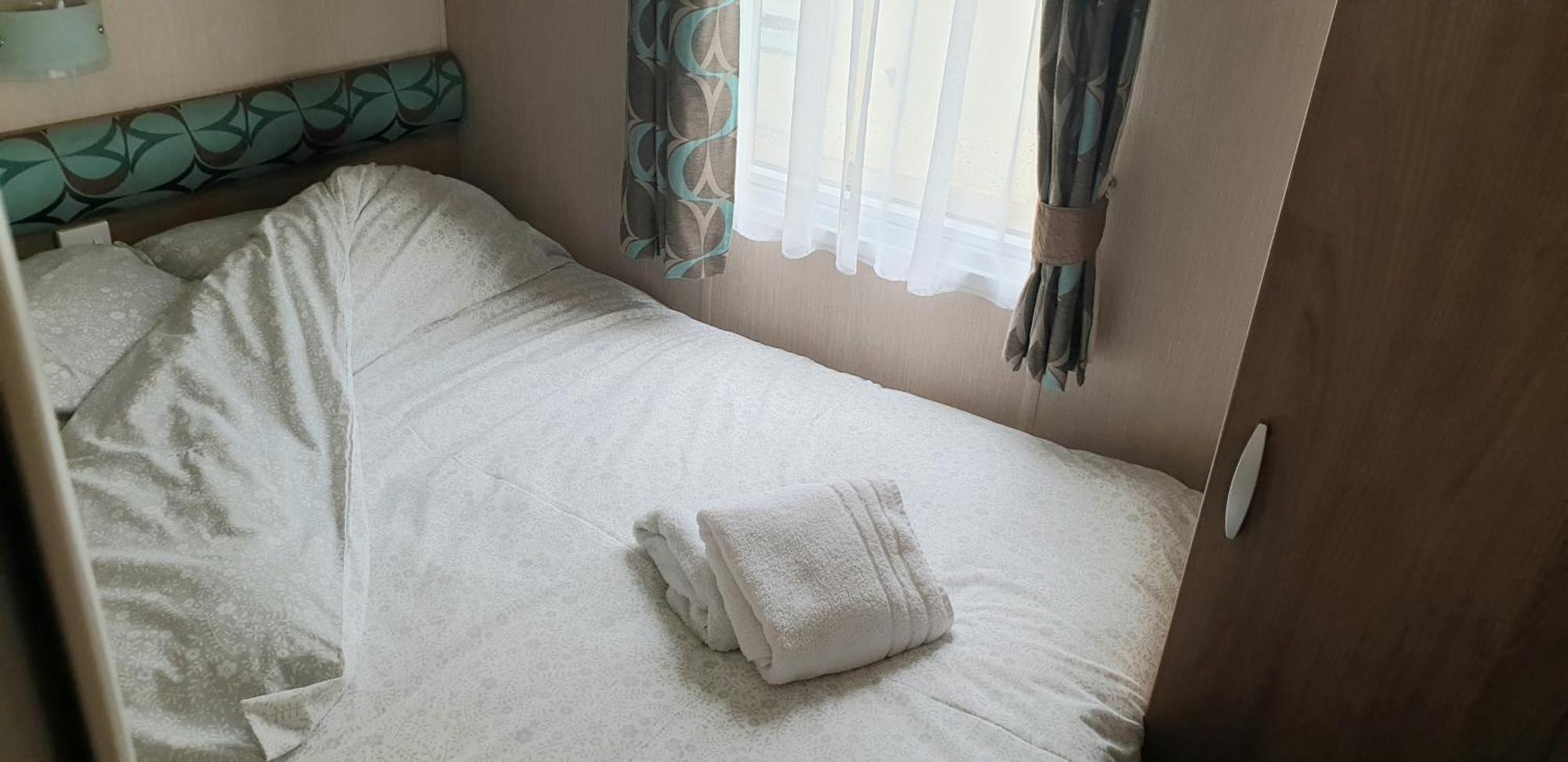 Lakeside Cotswold Holiday Home 赛伦塞斯特 客房 照片