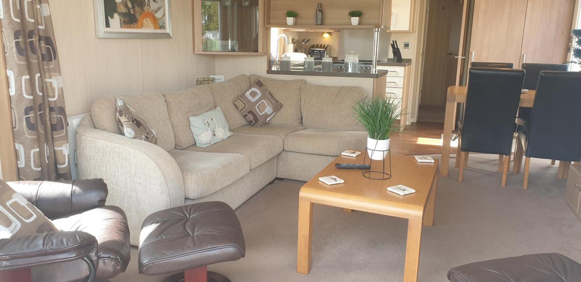 Lakeside Cotswold Holiday Home 赛伦塞斯特 客房 照片